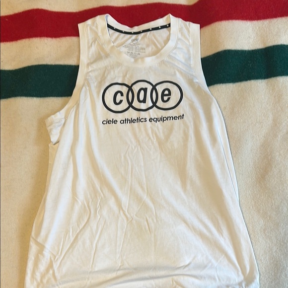 Ciele Athletics White Tank Top - Picture 1 of 3